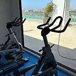 F4 - Chic - Piscine - Salle Fitness