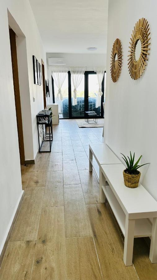 F4 - Chic - Piscine - Salle Fitness Dakar